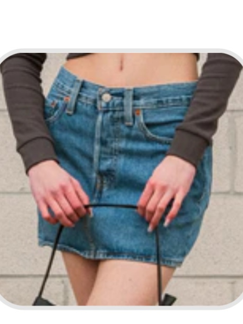 Levi’s // Icon Skirt
